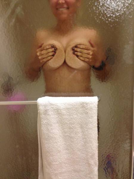 All Girls Should Go Bra-Free