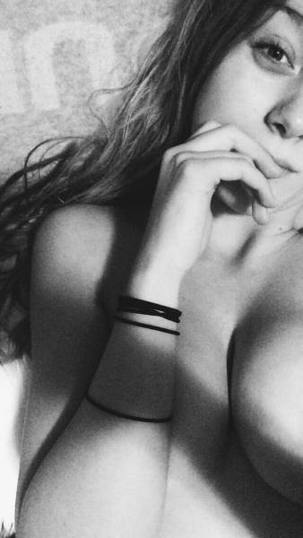 All Girls Should Go Bra-Free