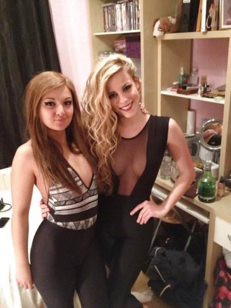 Mesh Clothing Is Simply Mesmerizing