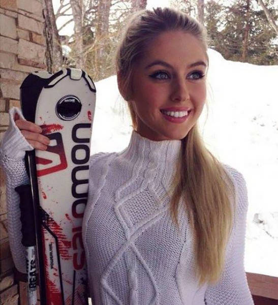 Naturally Beautiful Girls