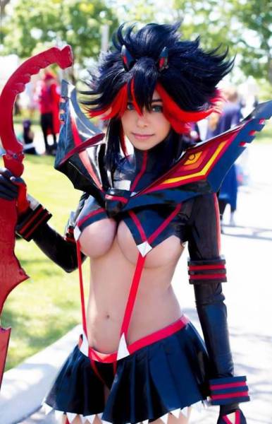 The Sexy Cosplay Girls of Every Nerd