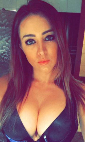 Boobs Like These Are God’s Gift to Men