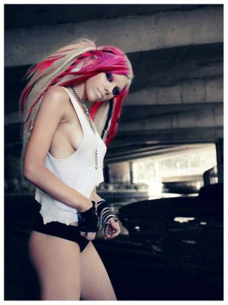 The Cute and Sexy Girls of Cosplay