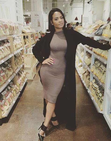 A Woman Must Have Curves