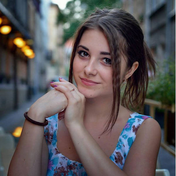 Beautiful Girls Make the World Go Around