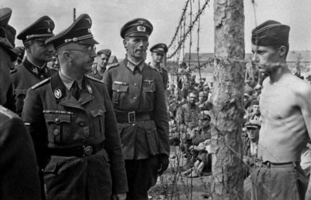 Jaw-Dropping Moments In History Captured On Camera