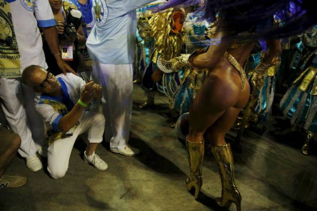 grownup corner 68 pics 14 gifs 37.html - 68 HD GIF | Premium Gallery 2016