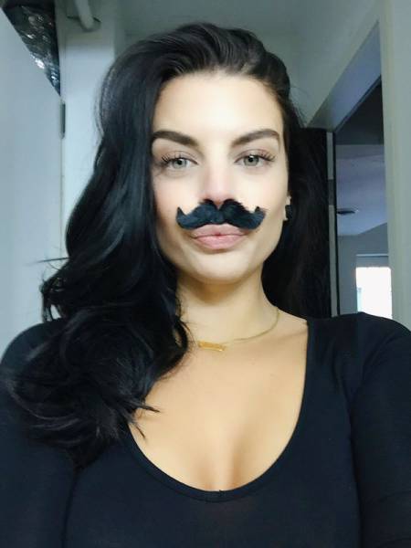 Goofy Girls Definitely Have the Added Cute Factor