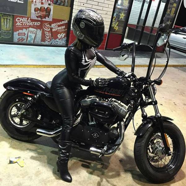 Girls And Bikes: Can It Get Any Hotter?