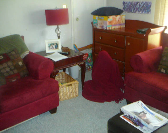 Kids That Totally Suck At Hide And Seek