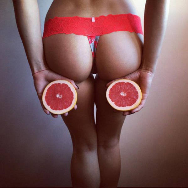 Butt Lovers Gather Around