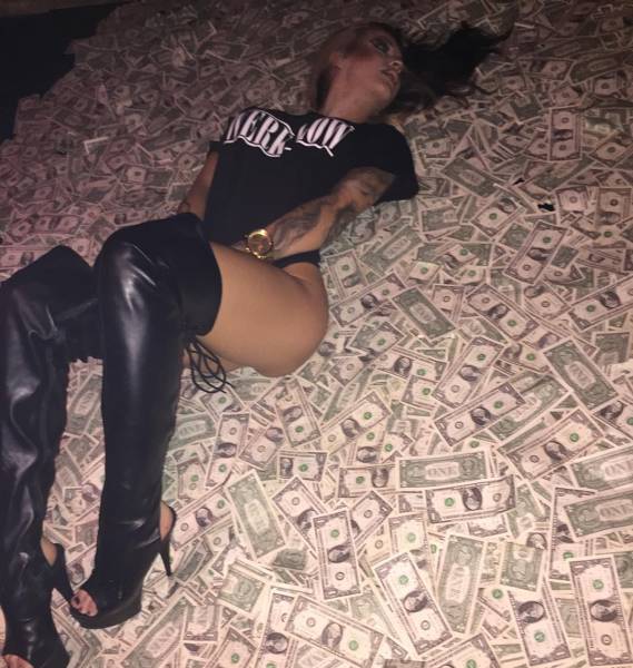 Strippers Showing Off Their Money
