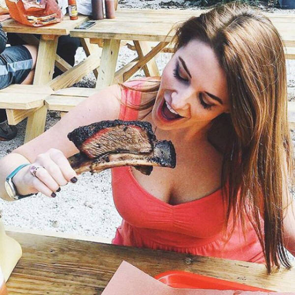 These Gals With BBQ Will Make You Drool