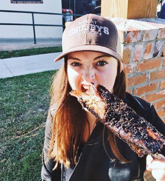These Gals With BBQ Will Make You Drool