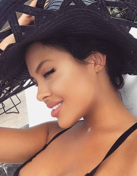 This Model Is Angelina Jolie