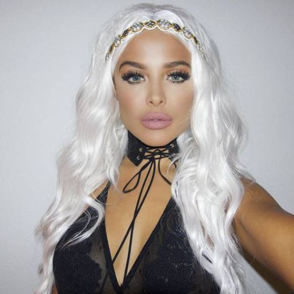 This Model Is Angelina Jolie