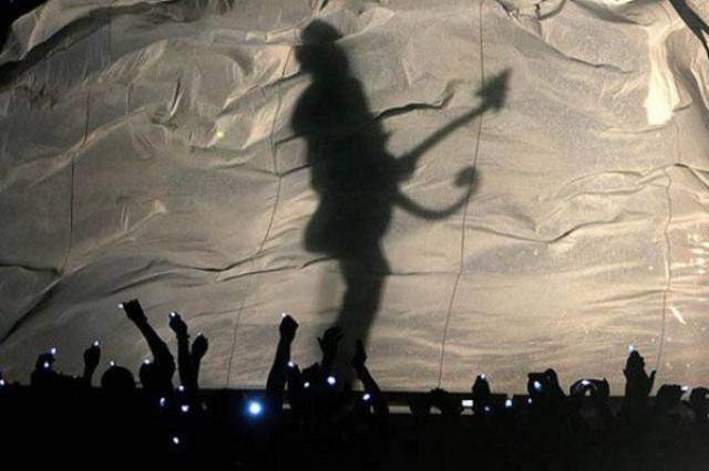 Shadows Can Make Photos Really Naughty