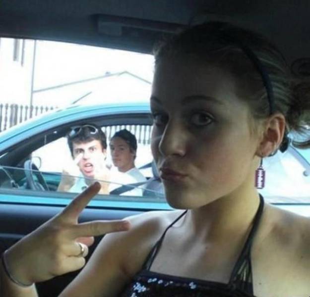 Because Photobombs Are Always Funny