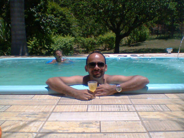 Because Photobombs Are Always Funny