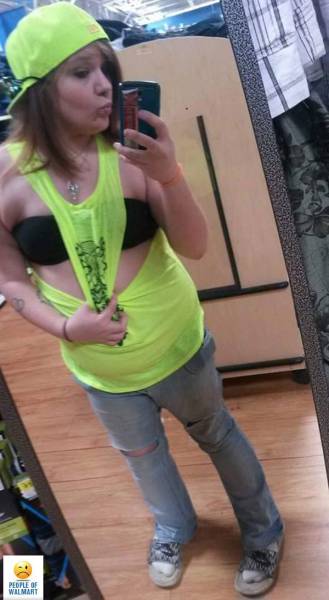 Cringe-Inducing Customers Of Walmart