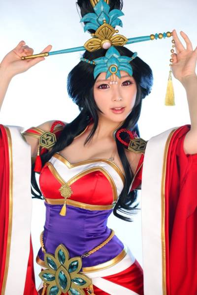The Sexy Cosplay Girls of Every Nerd