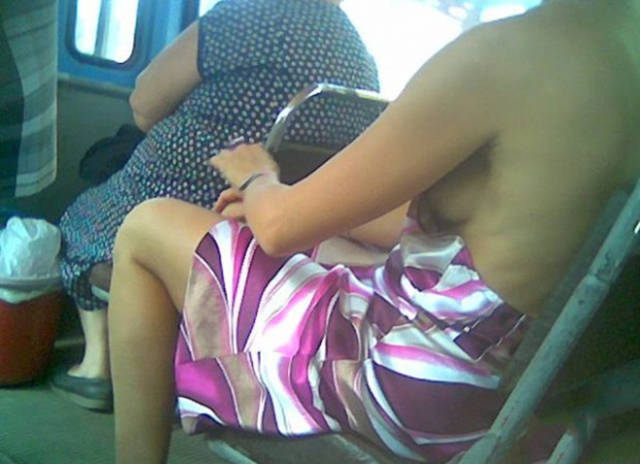 Some Girls On Commute Are Easy On Eyes