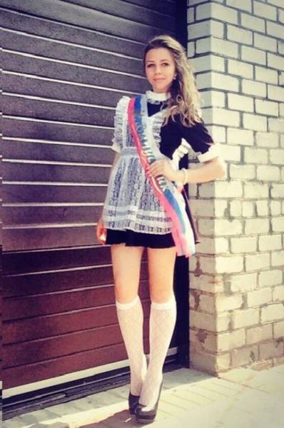 Lovely Russian Schoolgirls On Their Graduation Day