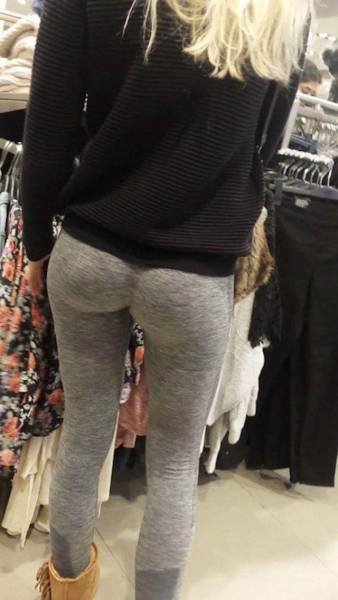 Yoga Pants Are a Real Turn-On