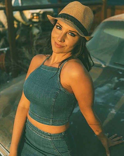 Hot Amber Balcaen Is A Talented Female NASCAR Driver