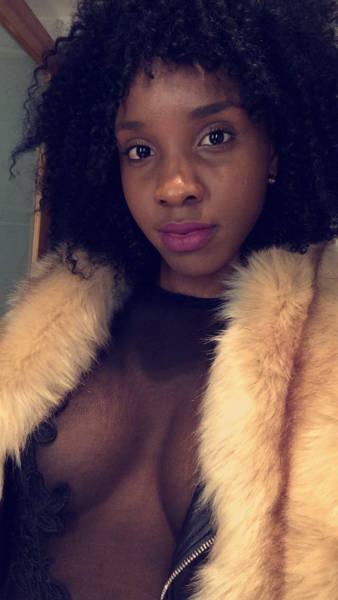 Mesh Clothing Is Simply Mesmerizing