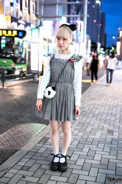 Odd But Fascinating Japanese Street Fashion