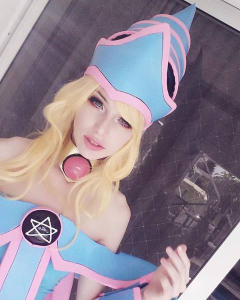 This Biologist Is Pure Hotness