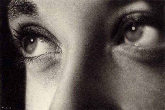 Amazing Hyperrealistic Drawings From Emanuele Dascanio