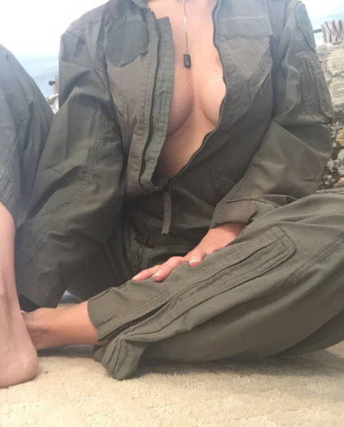 All Girls Should Go Bra-Free