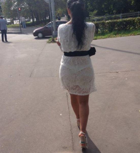 There’s Nothing Better Than Cute Girls’ Tushies