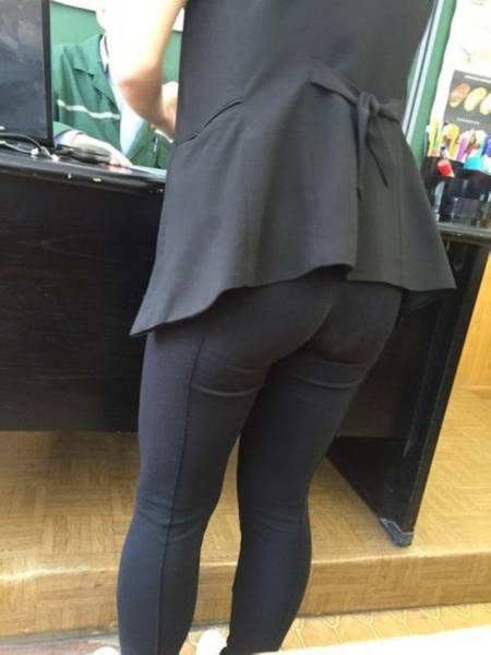 There’s Nothing Better Than Cute Girls’ Tushies