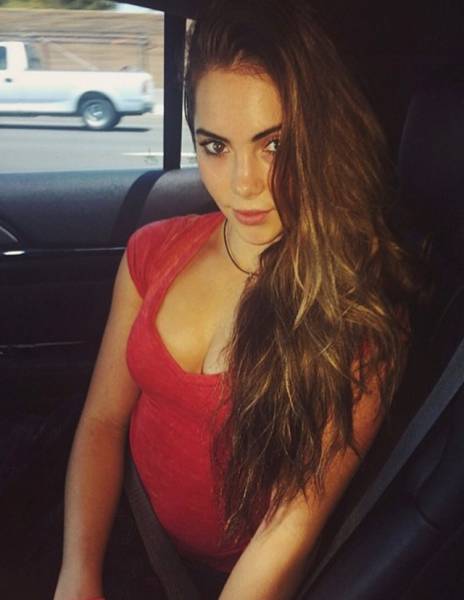 New Looks Of Mckayla Maroney