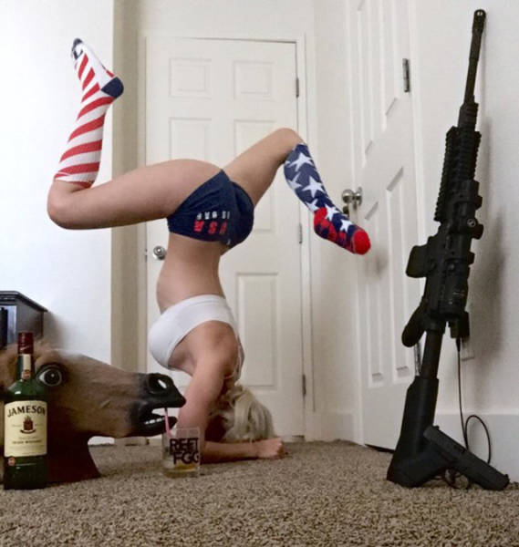 Feast Your Eyes On These Bandy Girls