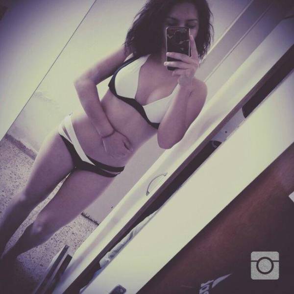 Girls Showing Off Their New Lingerie They Just Bought