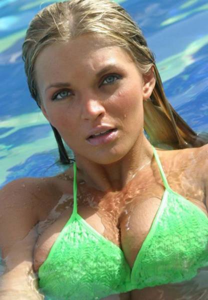 Girls Who Have a Certain Chest Appeal