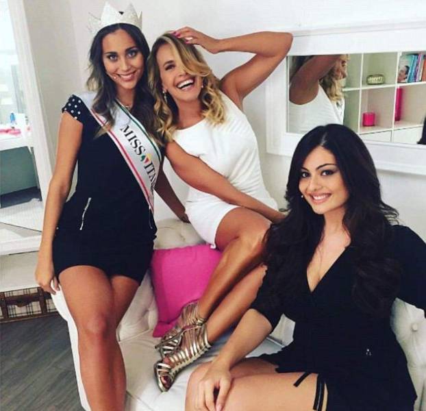 Italian Model Gets Body-Shamed For Having Curves