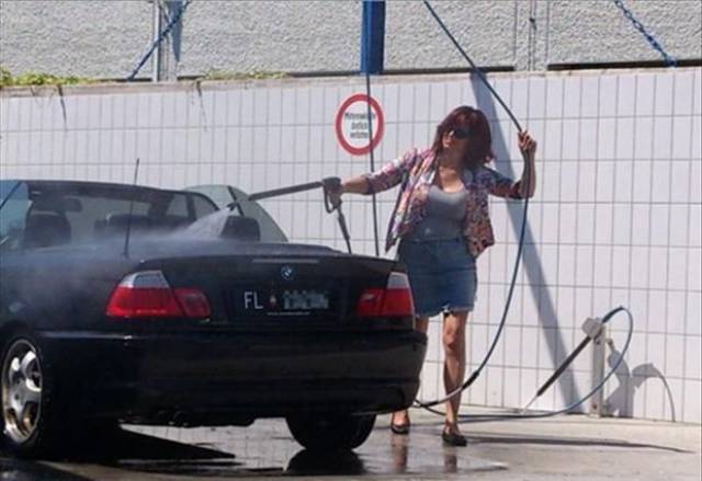 Hilarious Collection Of Fails For Your Enjoyment!