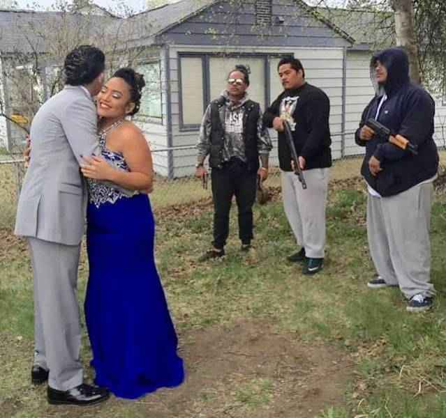 Ghetto Glamor Shots That Are Incredibly Ridiculous