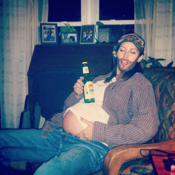 Pregnant Women Who Nailed Their Halloween Costumes