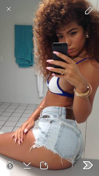 These Black Beauties Are A Real Eye Candy