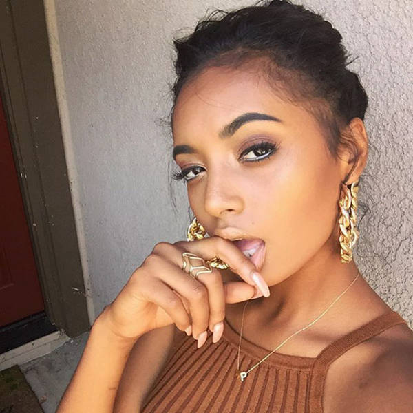 These Black Beauties Are A Real Eye Candy