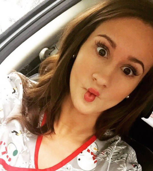 Goofy Girls Are The Best Kind Of Girlfriend