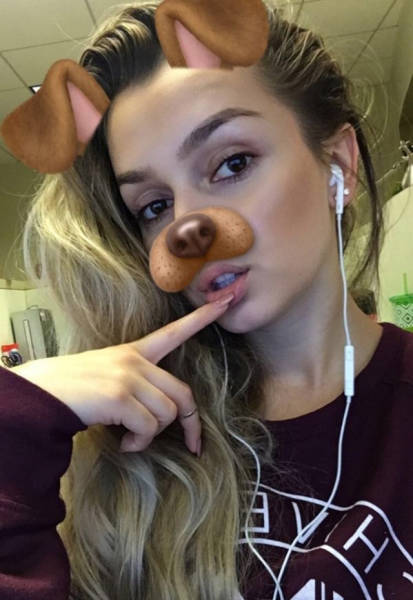 Goofy Girls Are The Best Kind Of Girlfriend