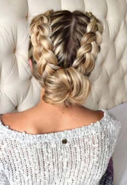 There’s Something Damn Sexy About Long Hair