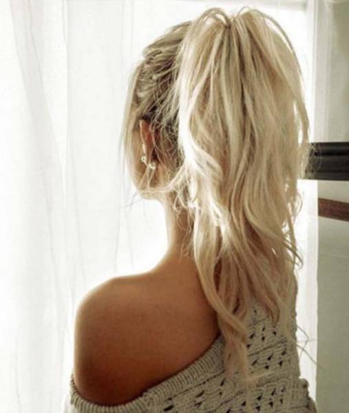 There’s Something Damn Sexy About Long Hair